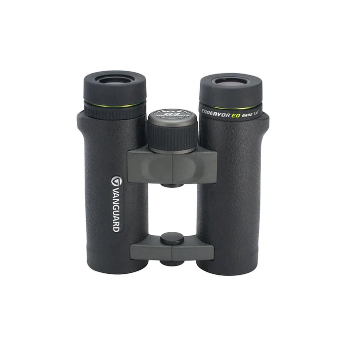 Vanguard Endeavor ED 8x32 Waterproof/Fogproof Binocular (END-ED-8320) - Astronomy Plus